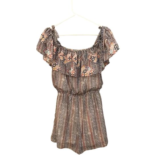 Francesca's Collections Miami Romper - Size Small - Picture 2 of 8